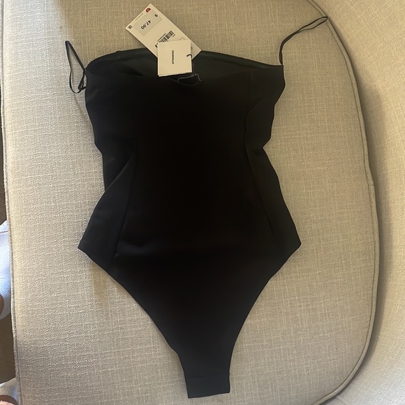 Zara Black strapless swimsuit - Picture 3 of 3